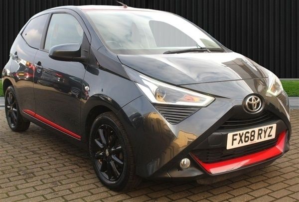 Grey Used 2018 Toyota Aygo x-press Hatchback | £6,985 (Fair price) - Image 1/1