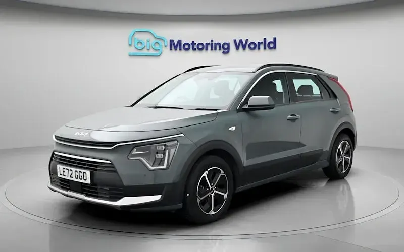 Usado Kia Niro 141 CV (103 kW) 2023 Verde SUV