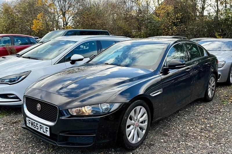 Black Used 2016 Jaguar XE SE Sedan | £2,995 (Expensive) - Image 1/1