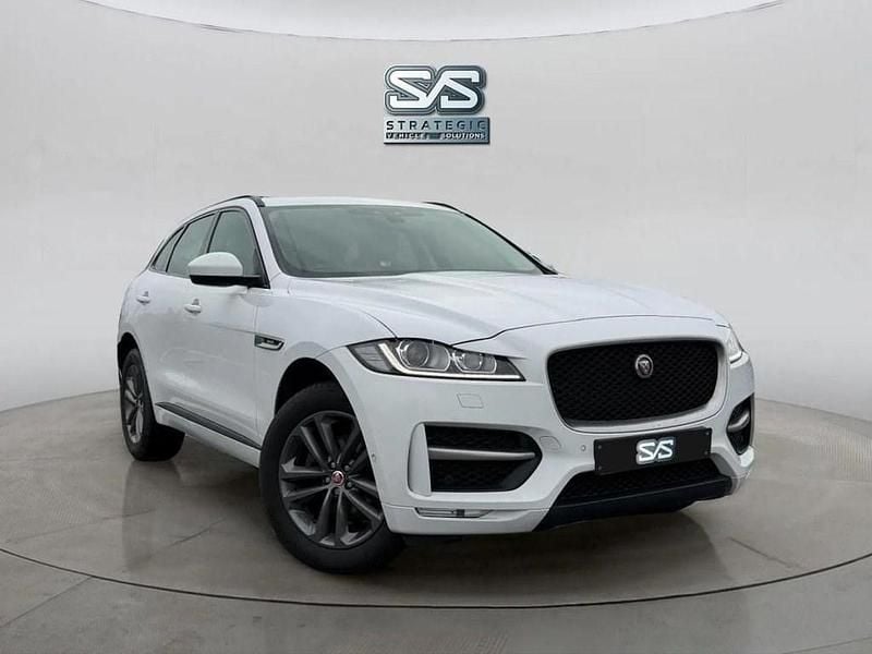 White Used 2016 Jaguar F-Pace R-Sport SUV | £12,490 (Fair price) - Image 1/4