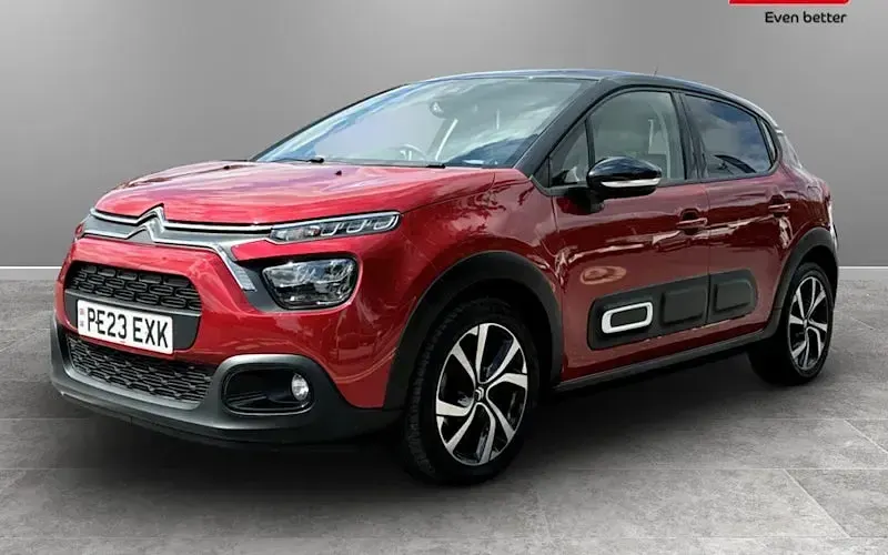 Used Citroën C3 PureTech 110 HP (80 kW) 2023 Red Hatchback