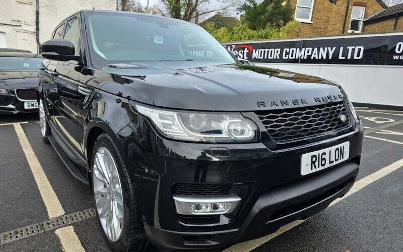Black Used 2017 Land Rover Range Rover Sport HSE SUV | £25,995 (A bit pricey) - Image 1/4