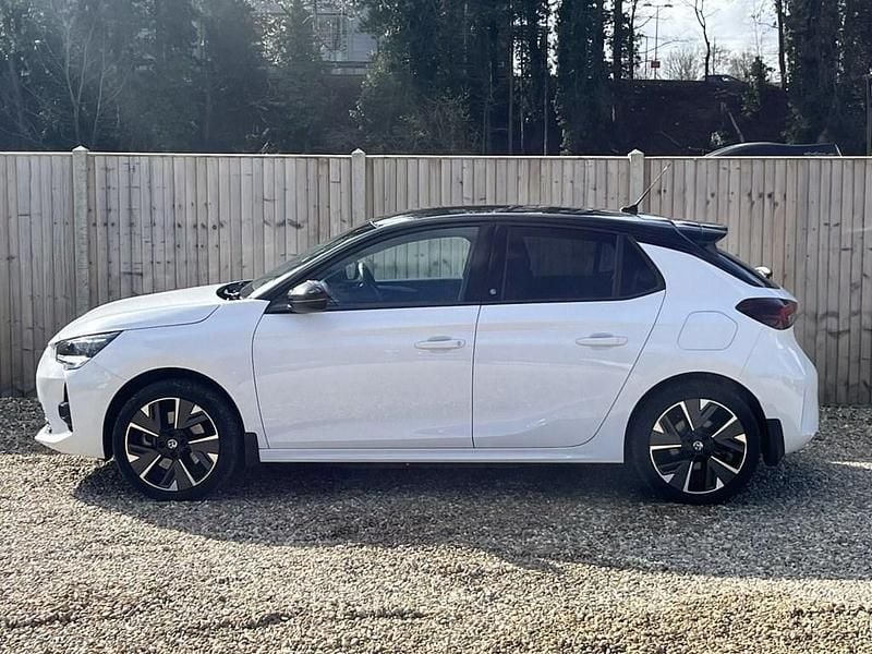 Used Vauxhall Corsa-e 100 kW (136 HP) 2023 White Hatchback