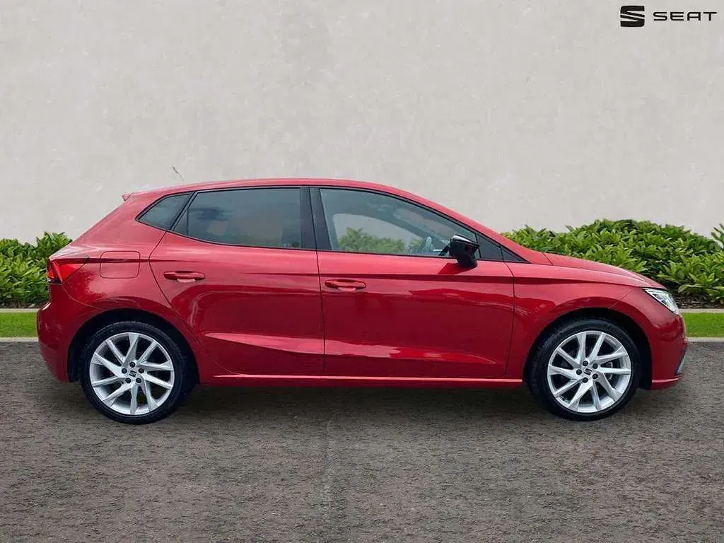 Used Seat Ibiza FR 108 HP (79 kW) 2022 Red Hatchback