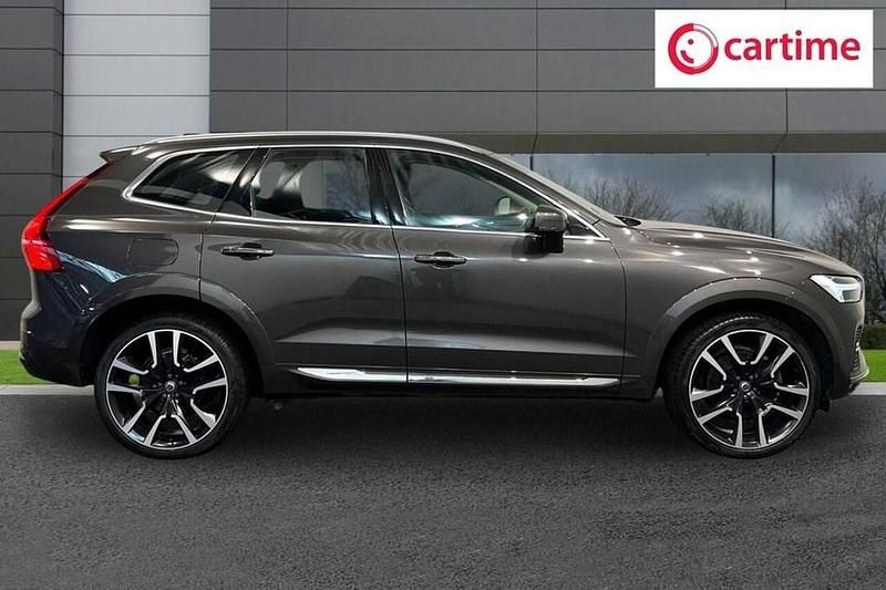 Used Volvo XC60 Inscription 2022 Grey SUV