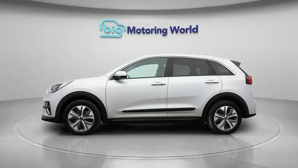Usado Kia e-Niro 147 kW (201 HP) 2021 SUV