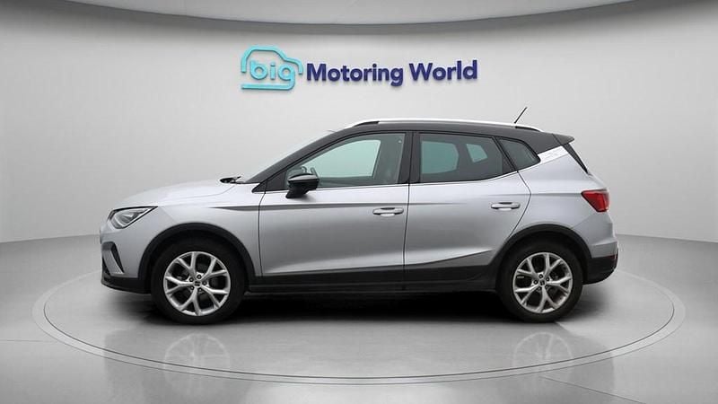 Used Seat Arona FR 115 HP (84 kW) 2024 Silver SUV