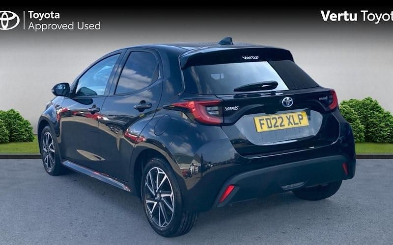 Used Toyota Yaris Hybrid Design 116 HP (85 kW) 2026 Hatchback