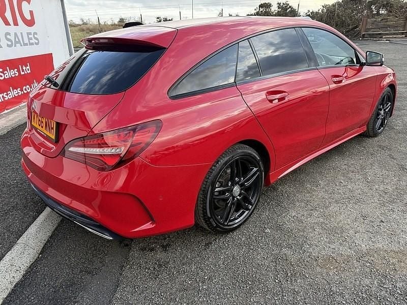Used Mercedes CLA220 Shooting Brake AMG line 177 HP (130 kW) 2016 Red Estate