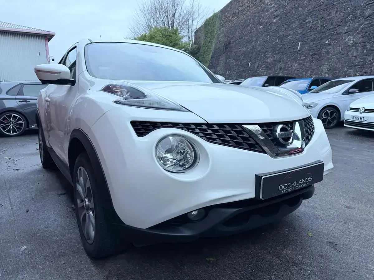 Used Nissan Juke Tekna 2014 White SUV