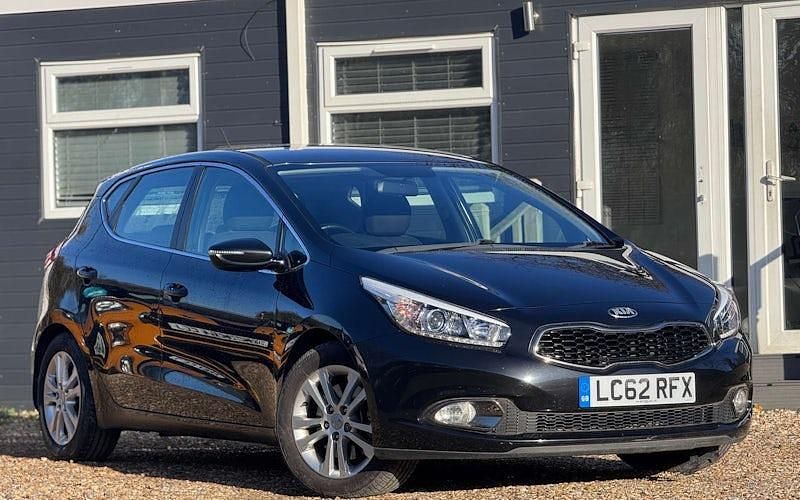 Used 2015 Kia Ceed Hatchback | £5,995 (Good price) - Image 1/4