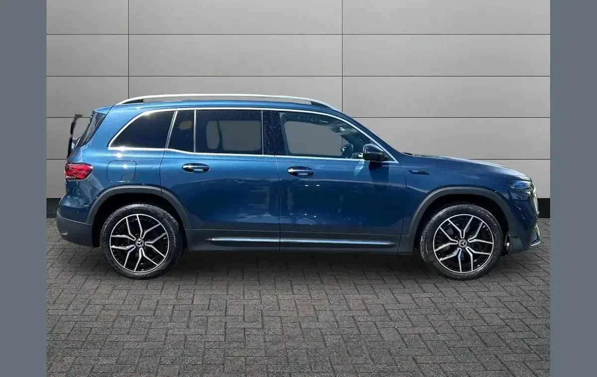 Used Mercedes EQB300 AMG Line Premium 167 kW (228 HP) 2022 Blue SUV