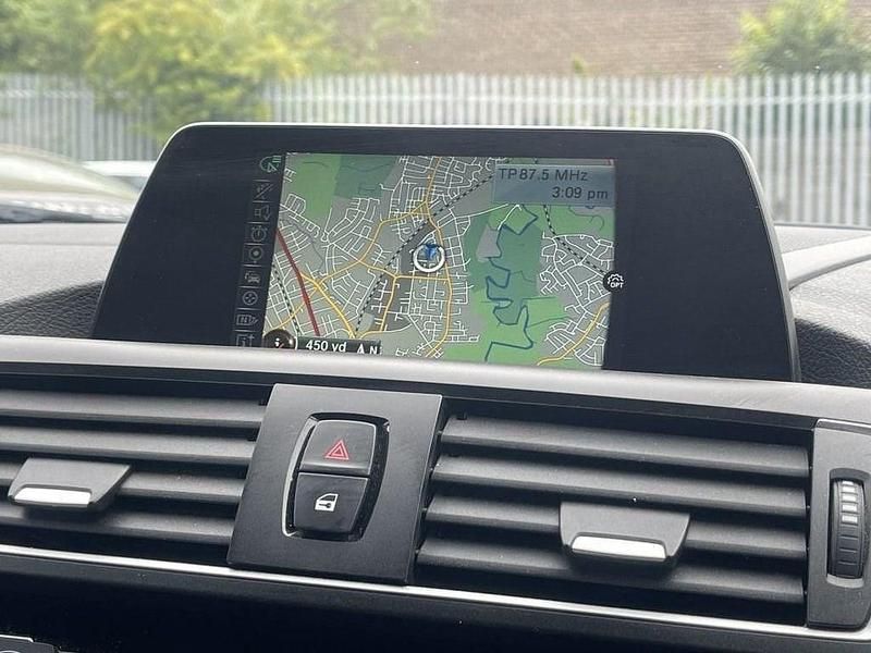 Used BMW 118 M Sport 150 HP (110 kW) 2017 Blue Hatchback