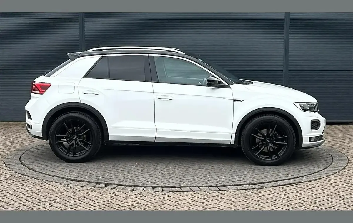 Used VW T-Roc R-line 150 HP (110 kW) 2019 White SUV