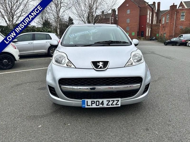 Used Peugeot 107 68 HP (50 kW) 2009 Silver Hatchback