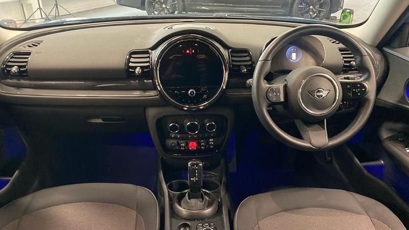 Used Mini Cooper Clubman Classic 134 HP (98 kW) 2023 Blue Estate