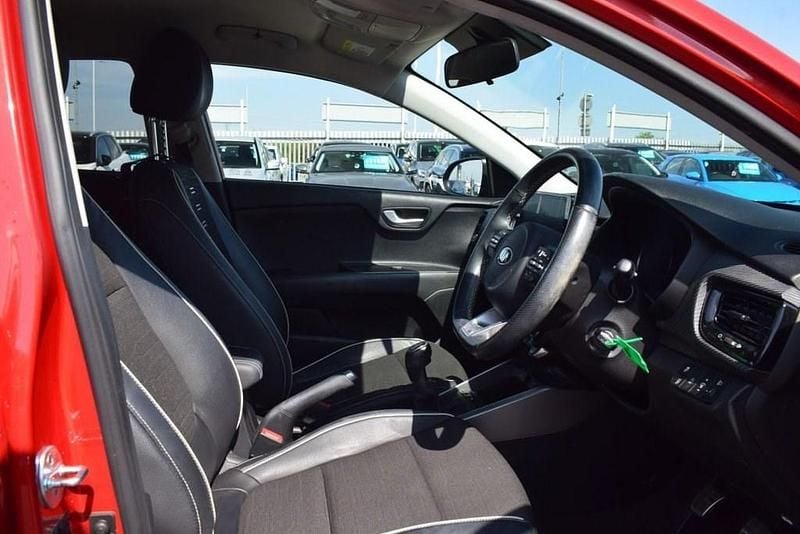 Used Kia Stonic GT-Line 118 HP (86 kW) 2021 Red SUV