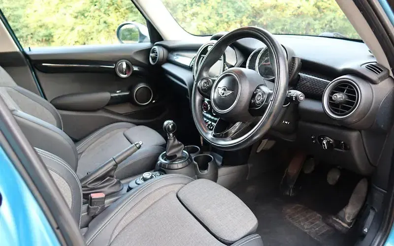 Used Mini Cooper S Hatch 170 HP (125 kW) 2017 Hatchback