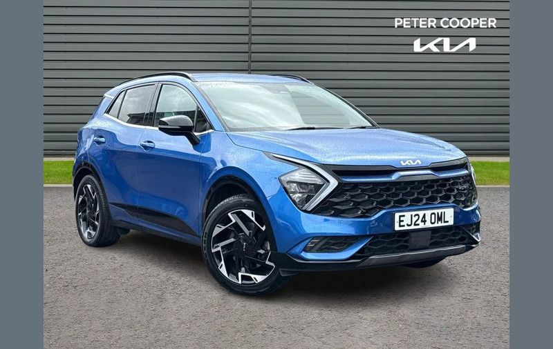 Blue Used 2024 Kia Sportage GT-Line SUV | £26,491 (Fair price) - Image 1/4