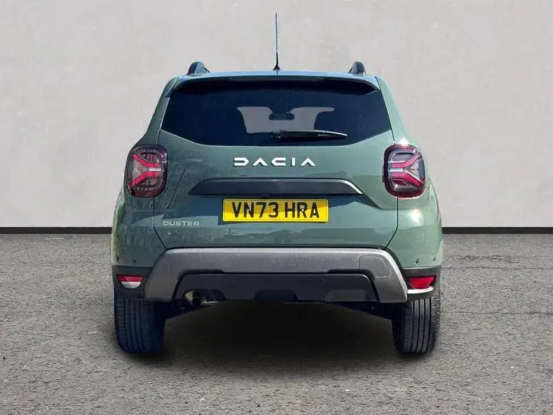 Used Dacia Duster Journey 130 HP (95 kW) 2023 Green SUV