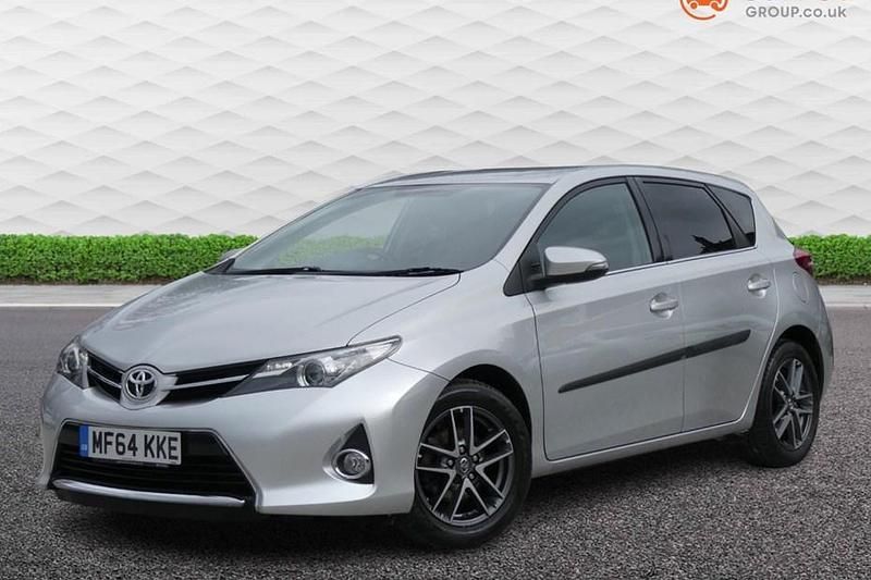 Used Toyota Auris 2014