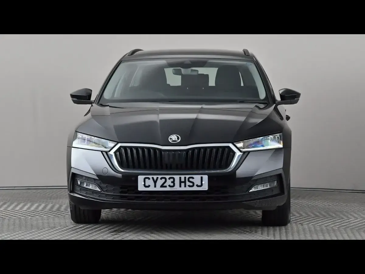 Used Skoda Octavia SE Technology 2023 Black Estate