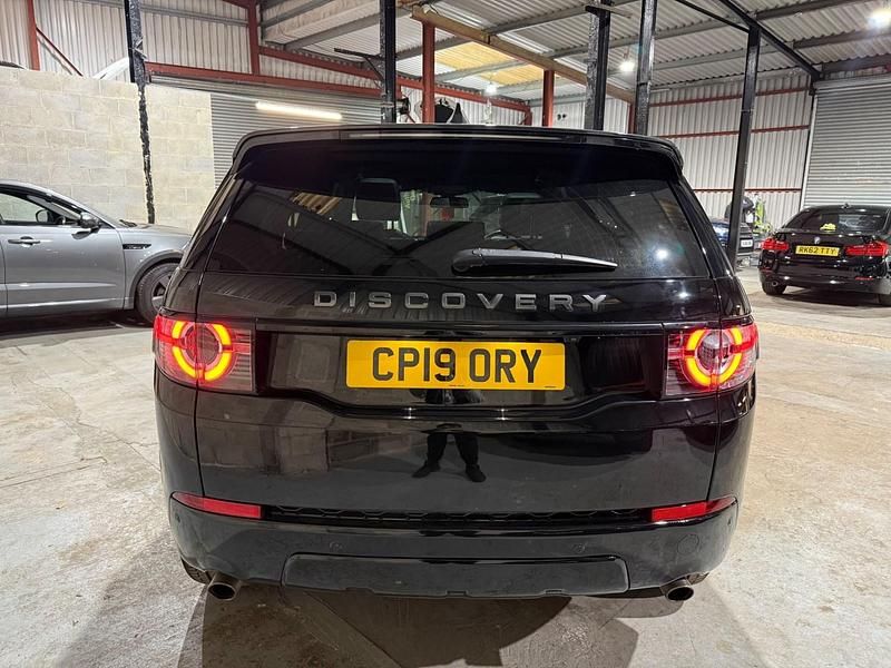 Used Land Rover Discovery Sport Landmark 180 HP (132 kW) 2019 Black SUV