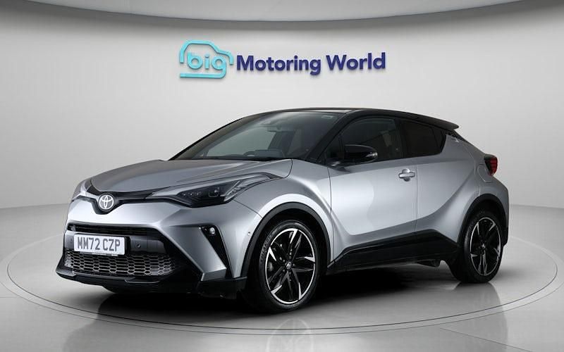 Second-hand Toyota C-HR Sport 122 CP (89 kW) 2023 Argintiu SUV