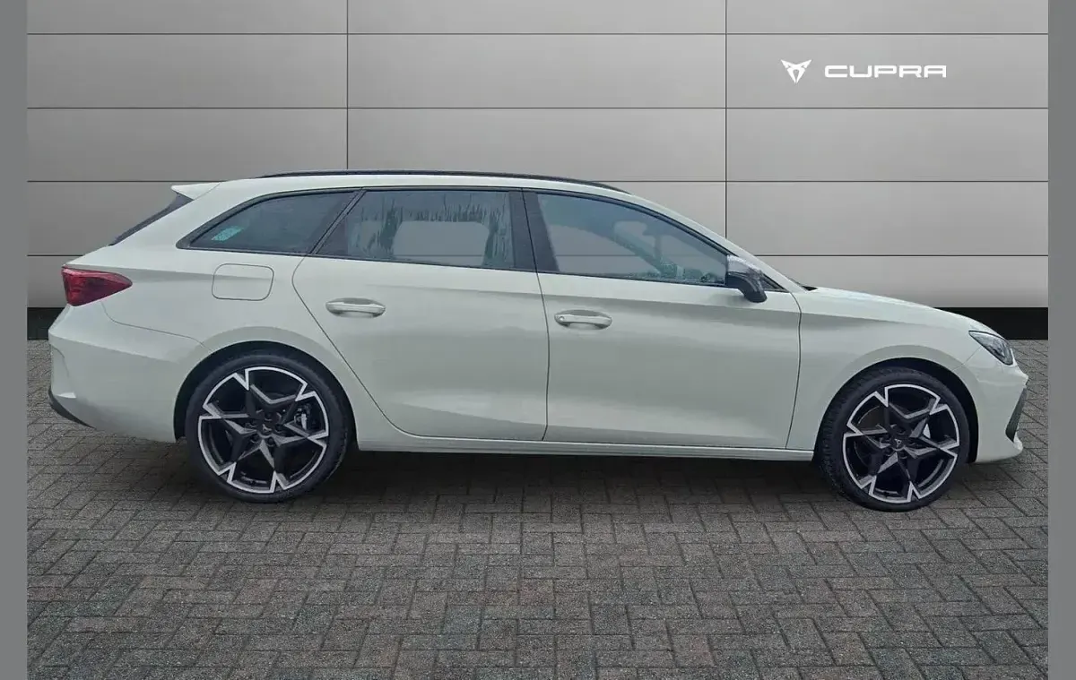 New Cupra Leon 147 HP (108 kW) 2026 Grey Estate