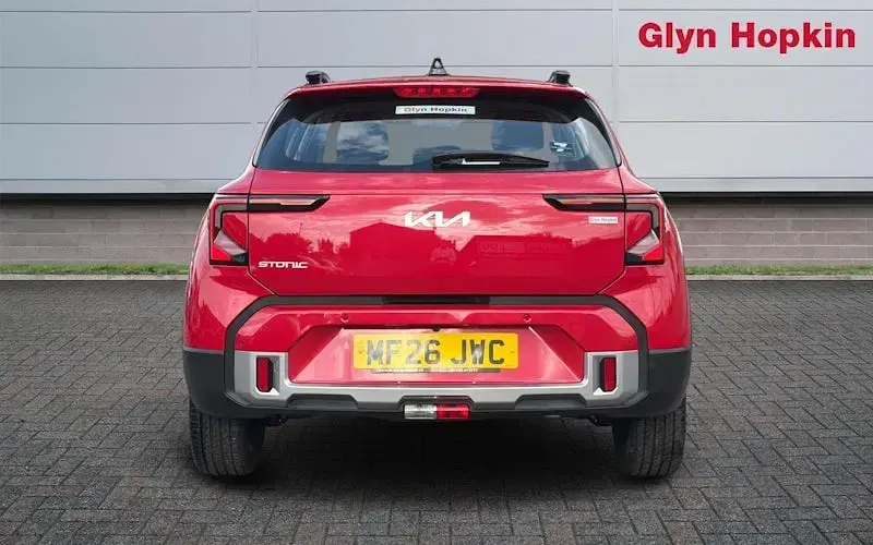 Used Kia Stonic 99 HP (72 kW) 2026 Red SUV