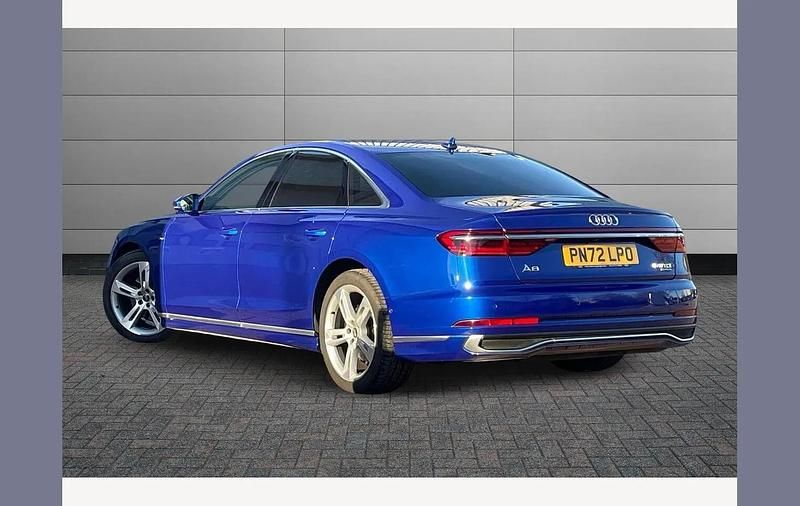 Used Audi A8L S-Line 286 HP (210 kW) 2022 Blue Sedan