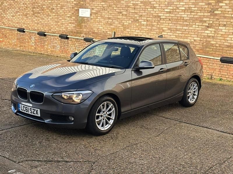 Used BMW 118 2011 Grey Hatchback
