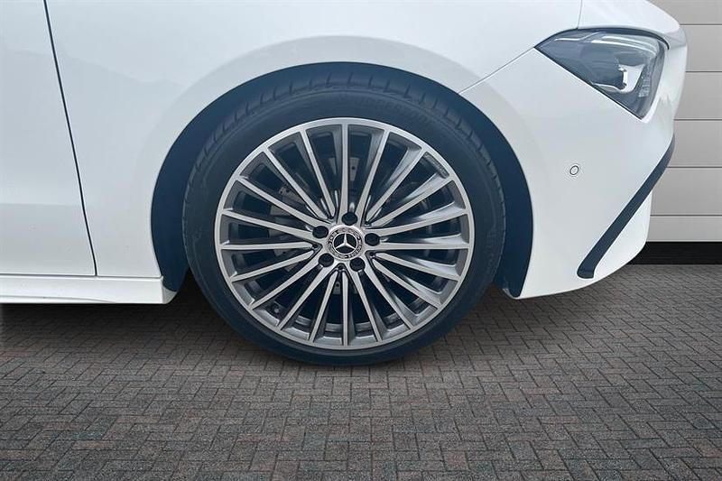 Used Mercedes CLA220 AMG Line Premium 190 HP (139 kW) 2025 White Sedan