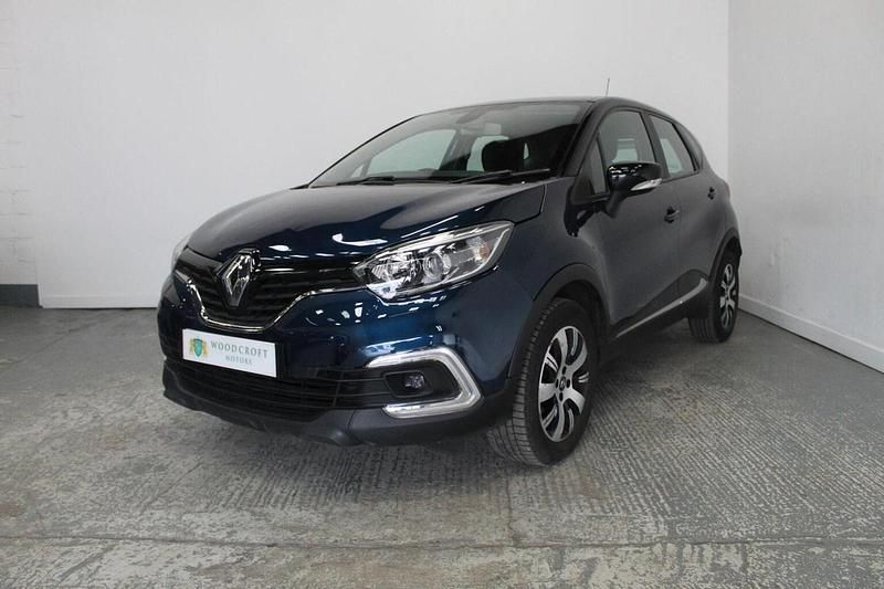 Begagnad Renault Captur Play 2020 Blå SUV