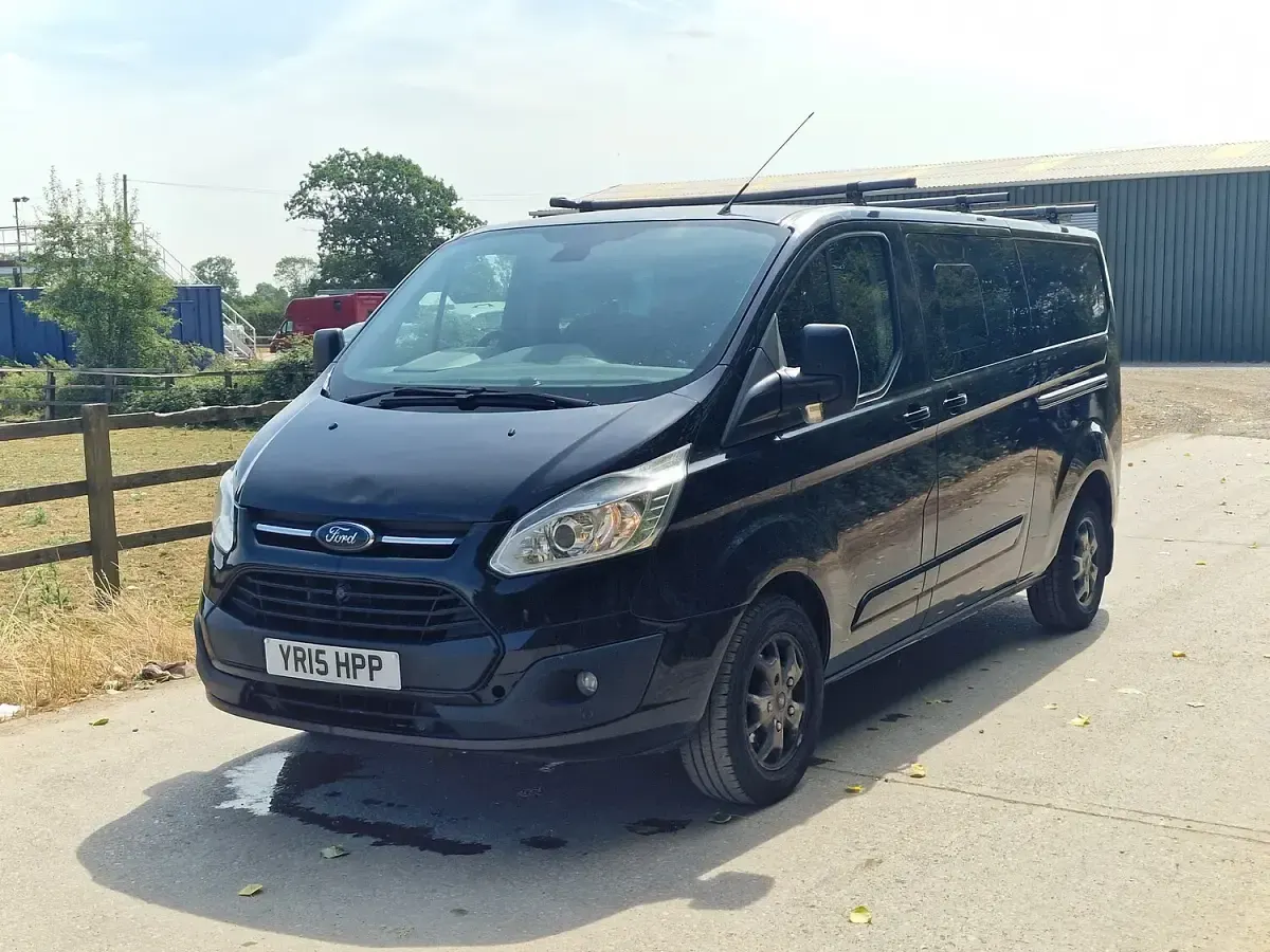 Used Ford Transit Custom Limited 125 HP (91 kW) 2015 Black Van
