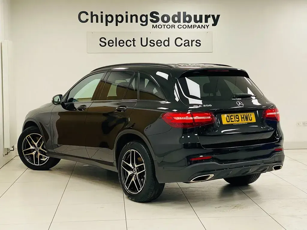 Used Mercedes GLC250 AMG 208 HP (152 kW) 2019 Black SUV