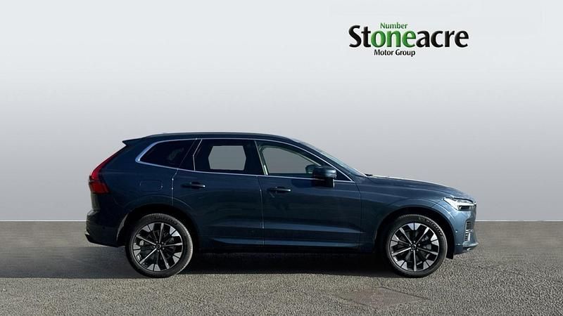 New Volvo XC60 Ultra 449 HP (330 kW) 2026 Blue SUV