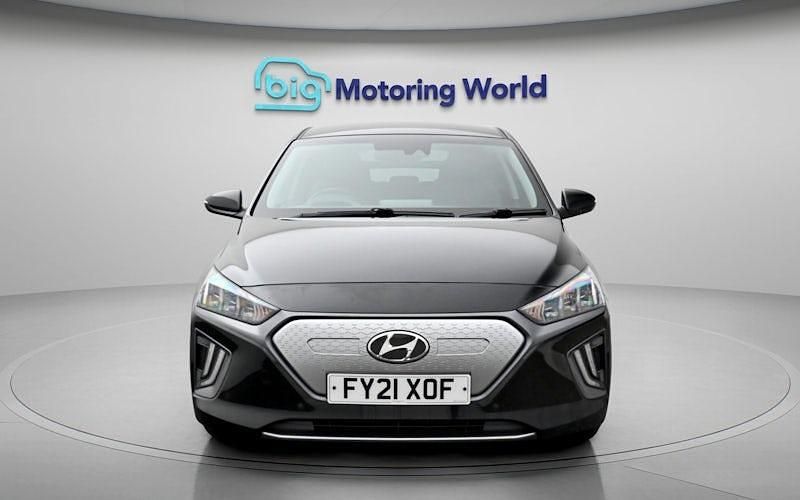 Used Hyundai Ioniq Premium SE 100 kW (136 HP) 2021 Black Hatchback