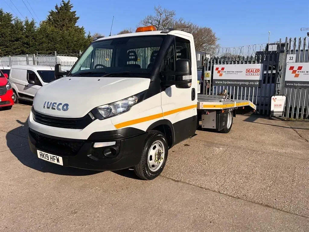 Used Iveco Daily 116 HP (85 kW) 2019 White Cabriolet