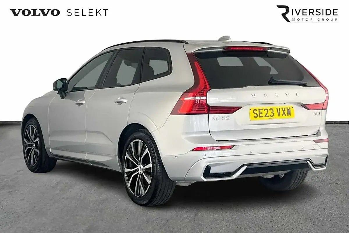 Used Volvo XC60 Ultimate 2023 Silver SUV