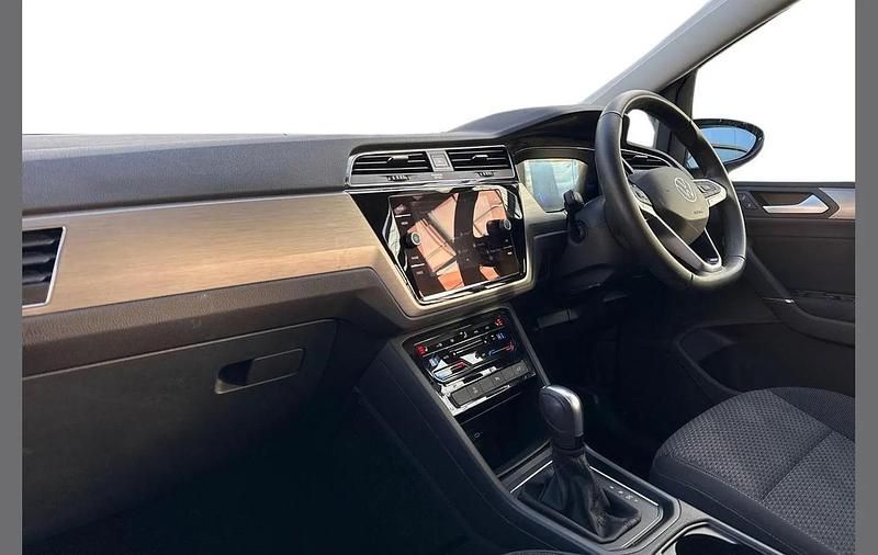 Used VW Touran Match 150 HP (110 kW) 2024 Grey MPV