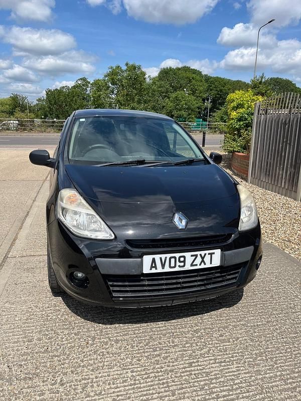 Used Renault Clio II Extreme 2009 Black Hatchback