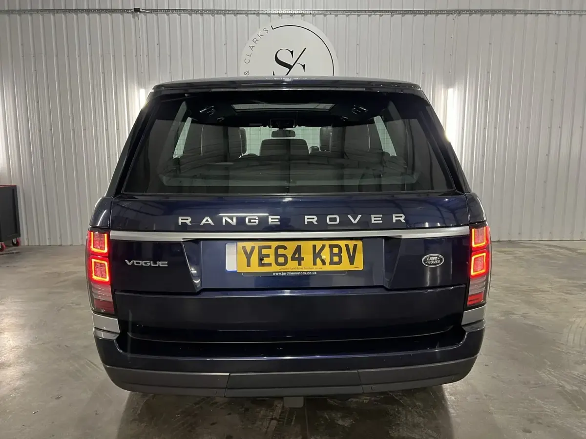 Używany Land Rover Range Rover Vogue 306 KM (225 kW) 2014 Niebieski SUV