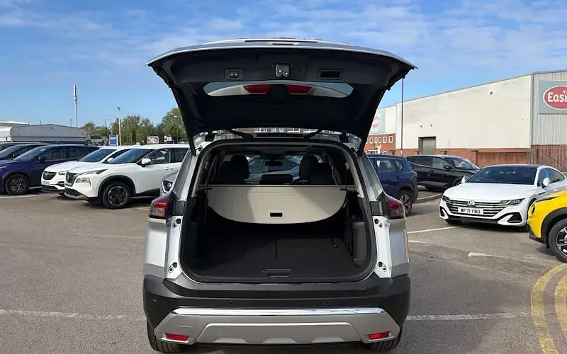 New Nissan X-Trail Tekna+ 163 HP (119 kW) 2026 SUV