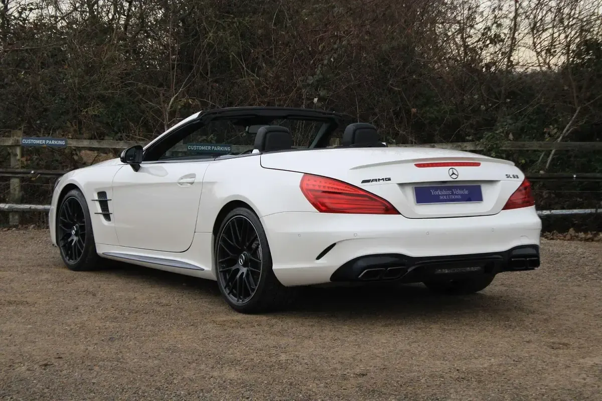 Used Mercedes SL63 AMG AMG 571 HP (419 kW) 2019 White Cabriolet