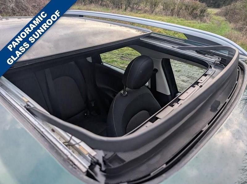 Used Mini Cooper 2018 Green Hatchback