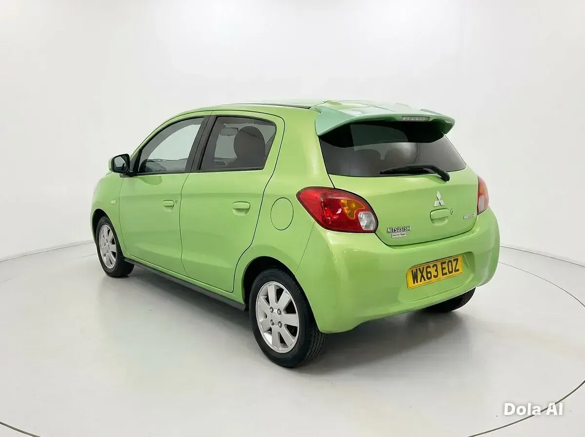 Used Mitsubishi Mirage 79 HP (58 kW) 2013 Green Hatchback