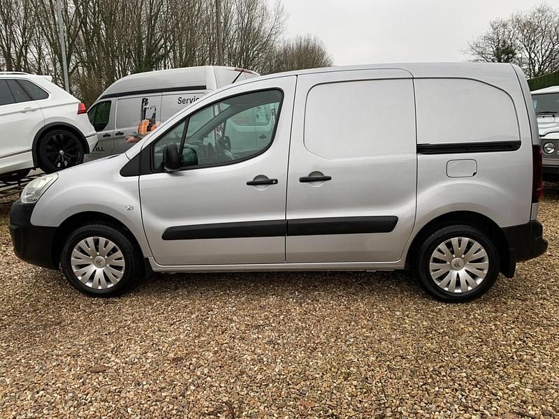 Used Citroën Berlingo 75 HP (55 kW) 2015 Silver MPV