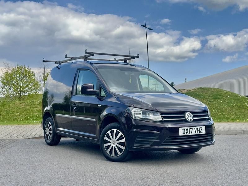 Used VW Caddy Trendline 102 HP (75 kW) 2017 Purple MPV