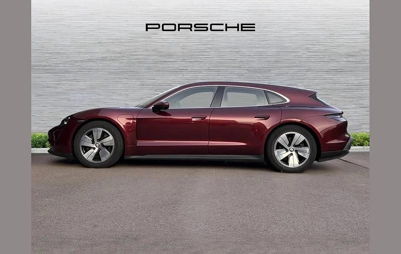 Used Porsche Taycan Sport Turismo 300 kW (408 HP) 2022 Red Estate